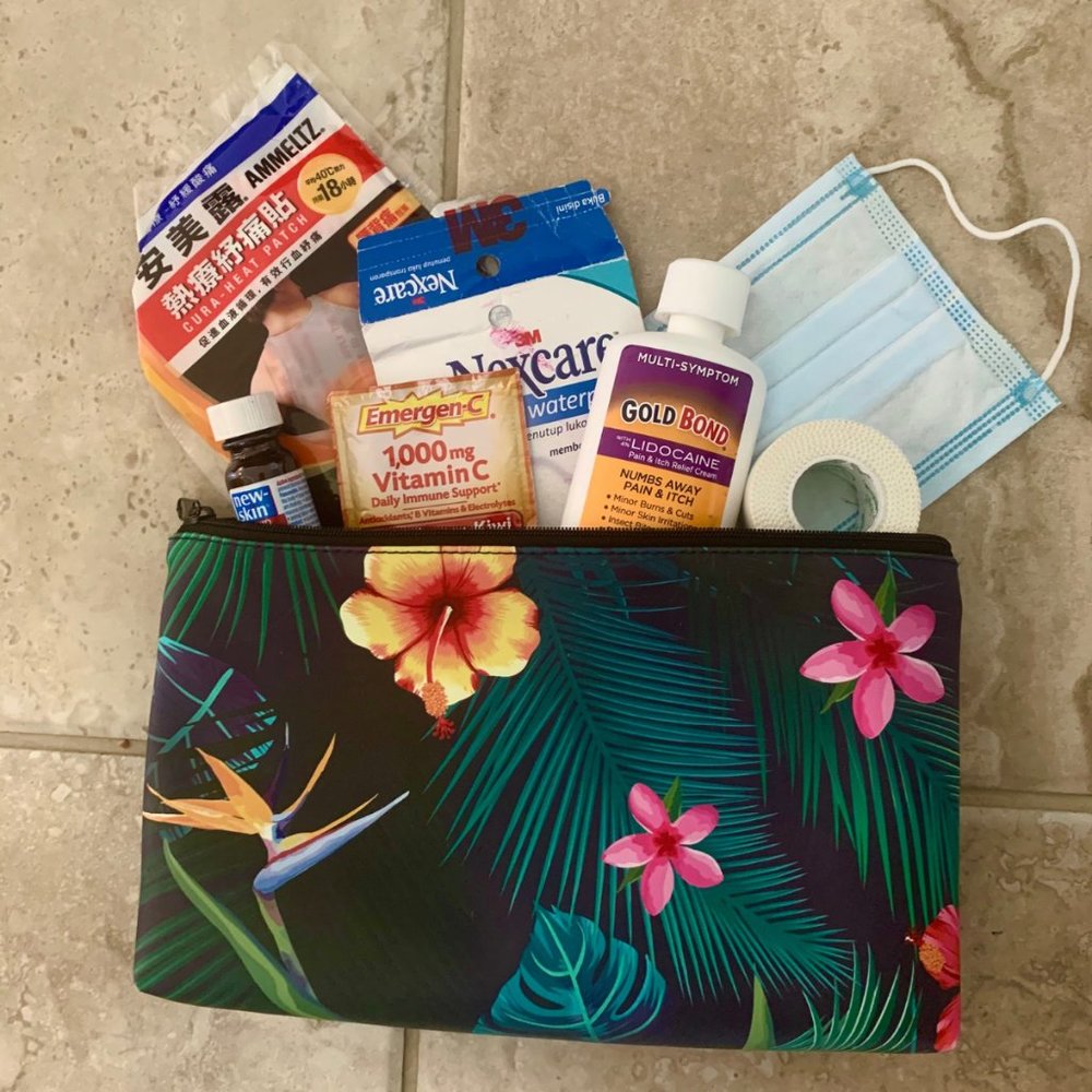 Beach Please Travel Kit - Picture 13 of 16